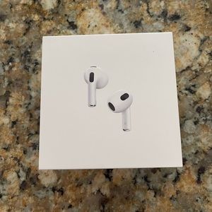 New Apple Air Pods